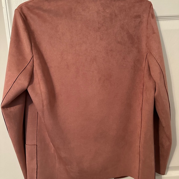 Elegant chamois leather jacket never worn . - Picture 3 of 5